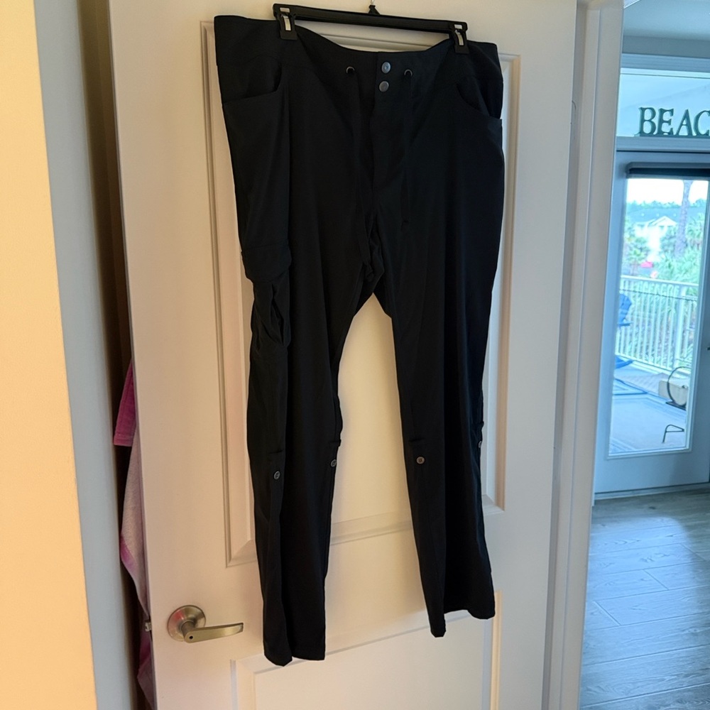NWOT Columbia Women’s Black Pants